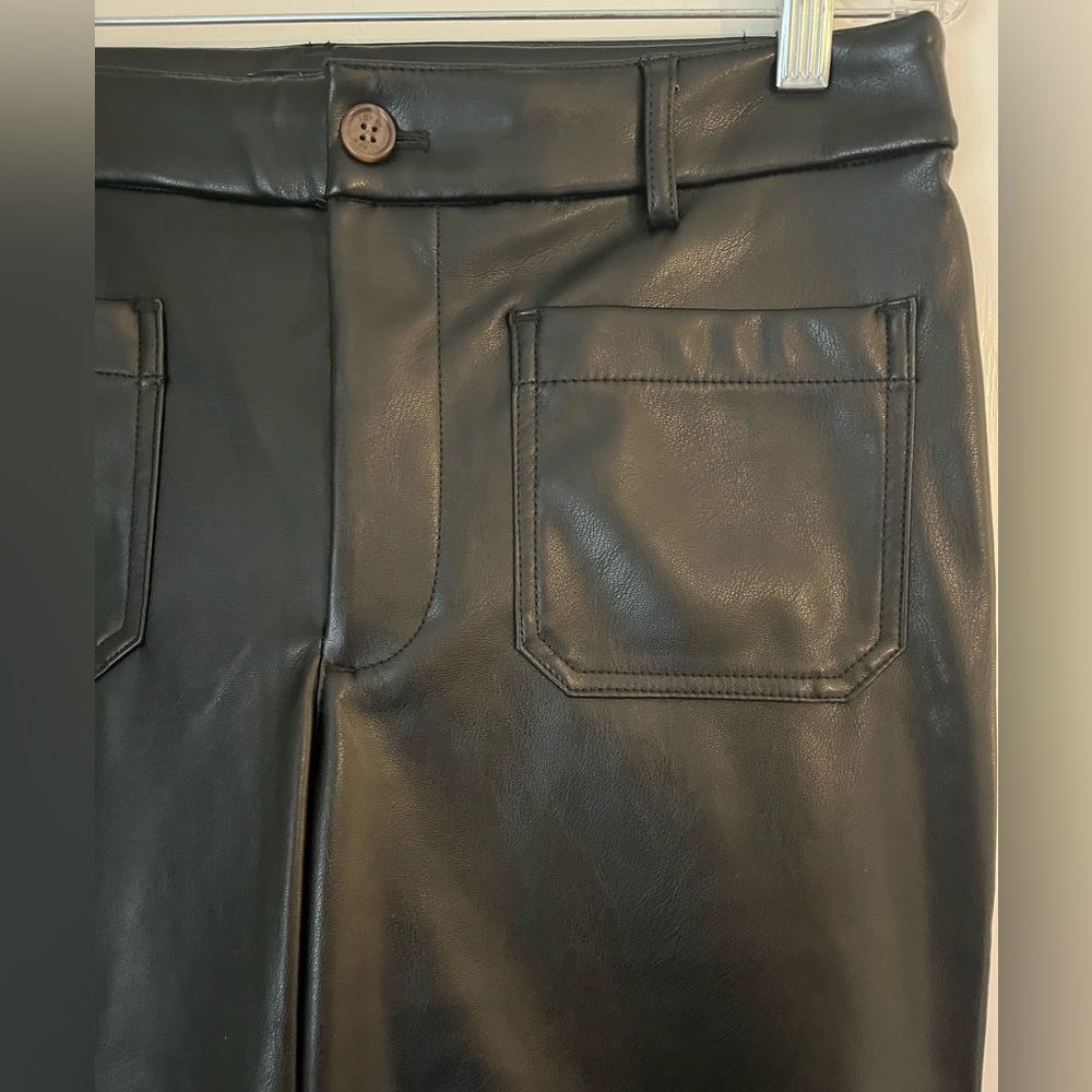 J. Crew Lizzie High Rise Faux Leather Patch Pocket Pant in Black Style CB412 - Picture 6 of 9